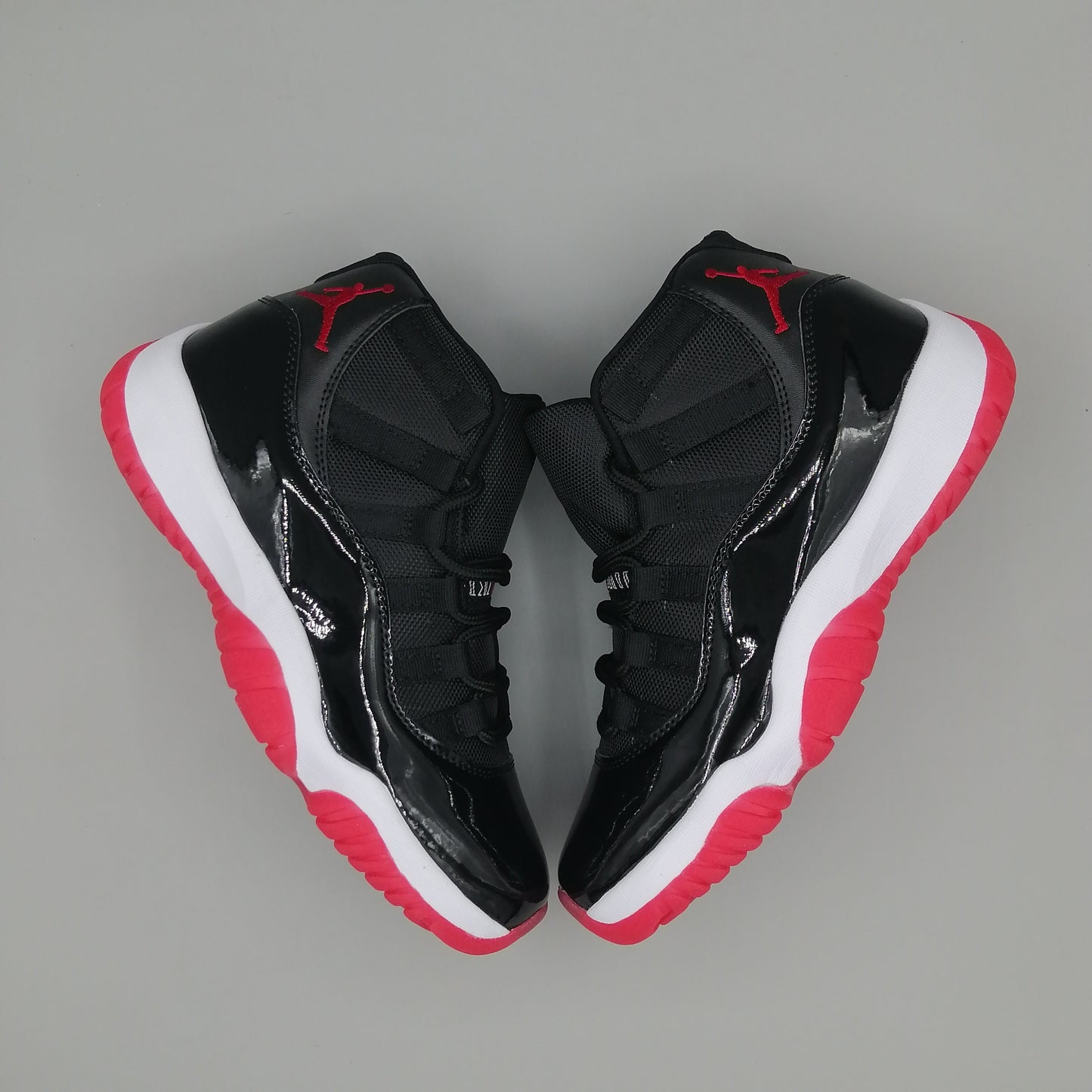 Air Jordan 11 Retro "Bred"