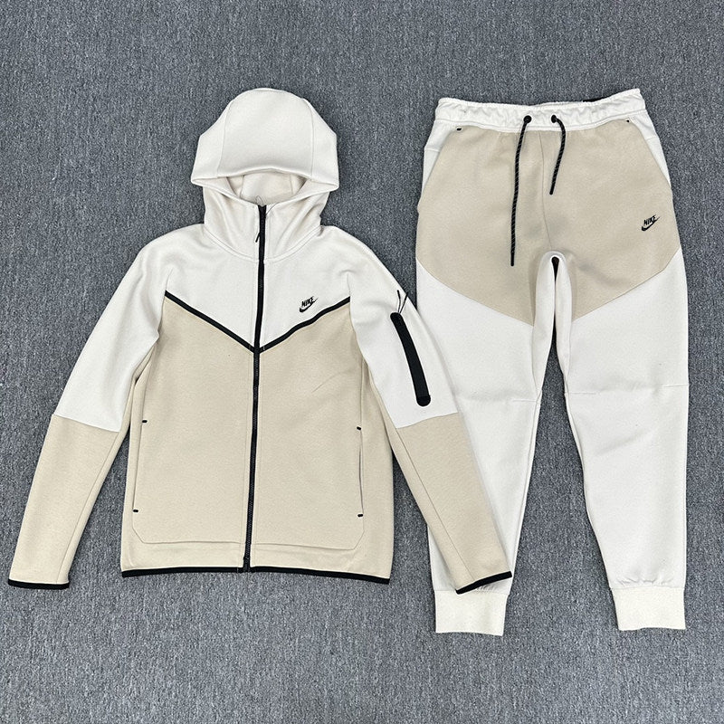 Nike Tech Fleece Komplet