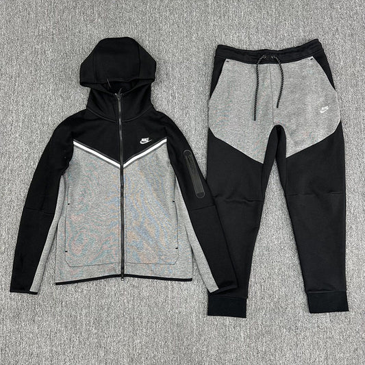 Nike Tech Fleece Komplet