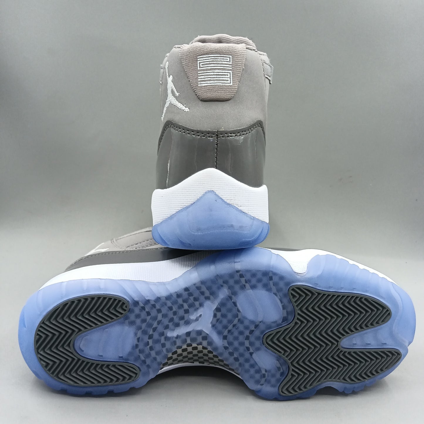 Air Jordan 11 Retro "Cool Grey"