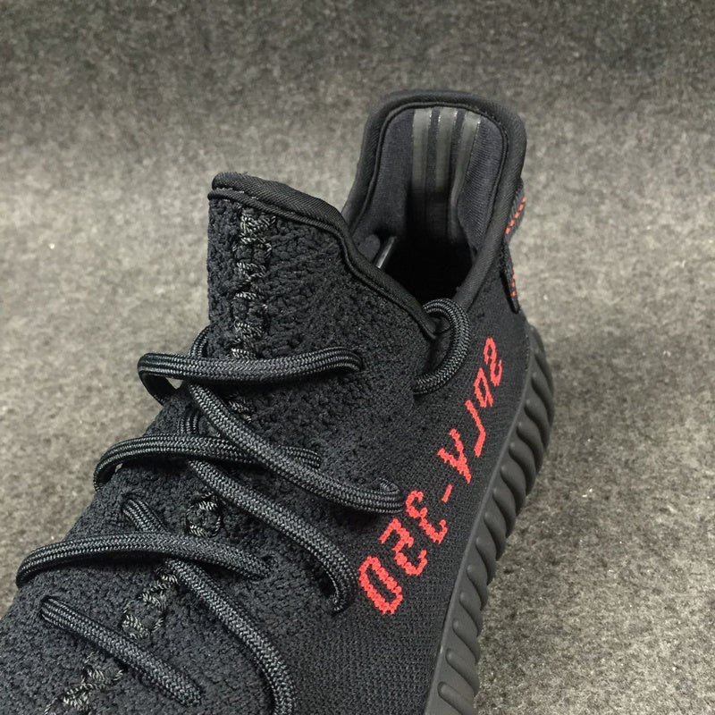 Adidas Yeezy 350 v2 Bred