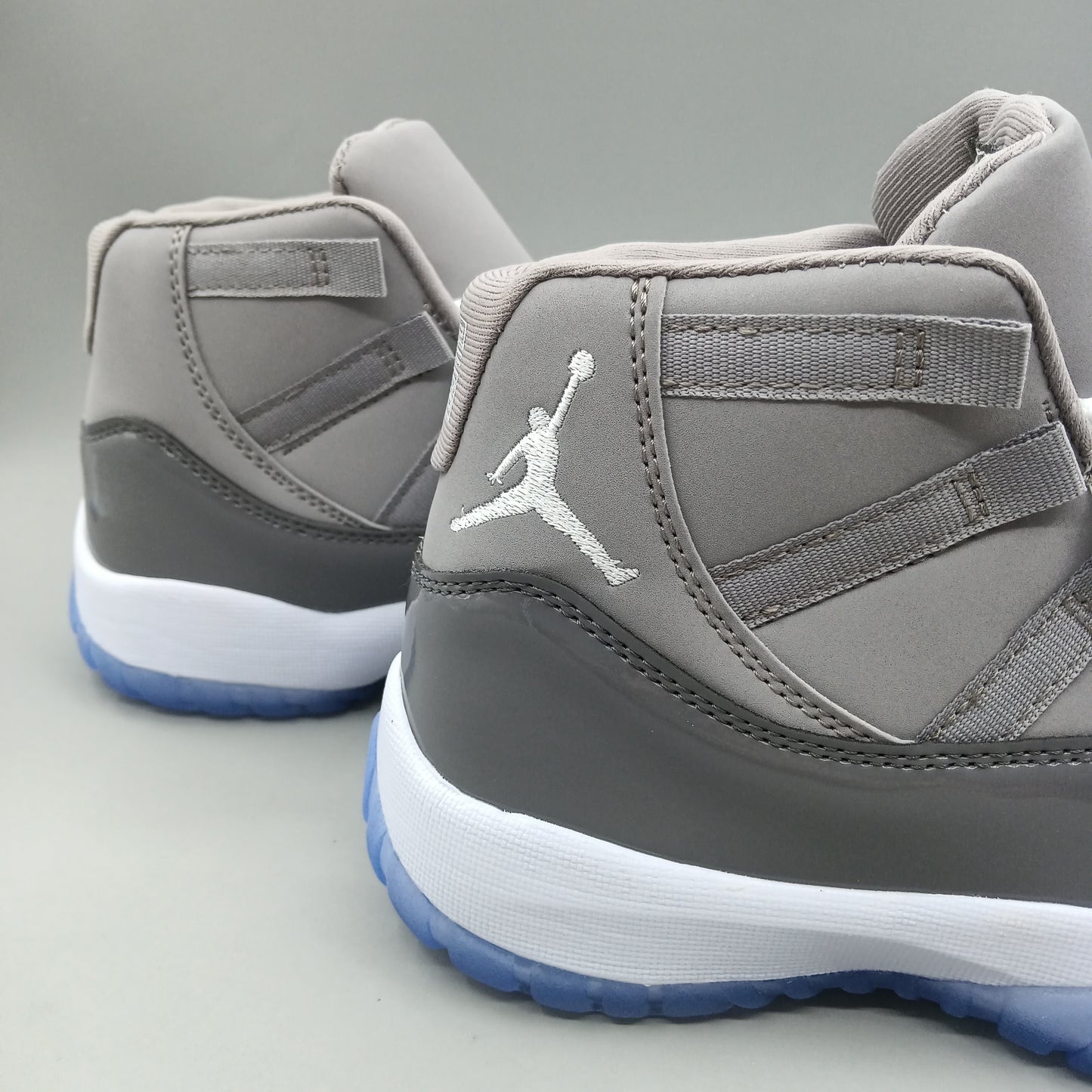 Air Jordan 11 Retro "Cool Grey"