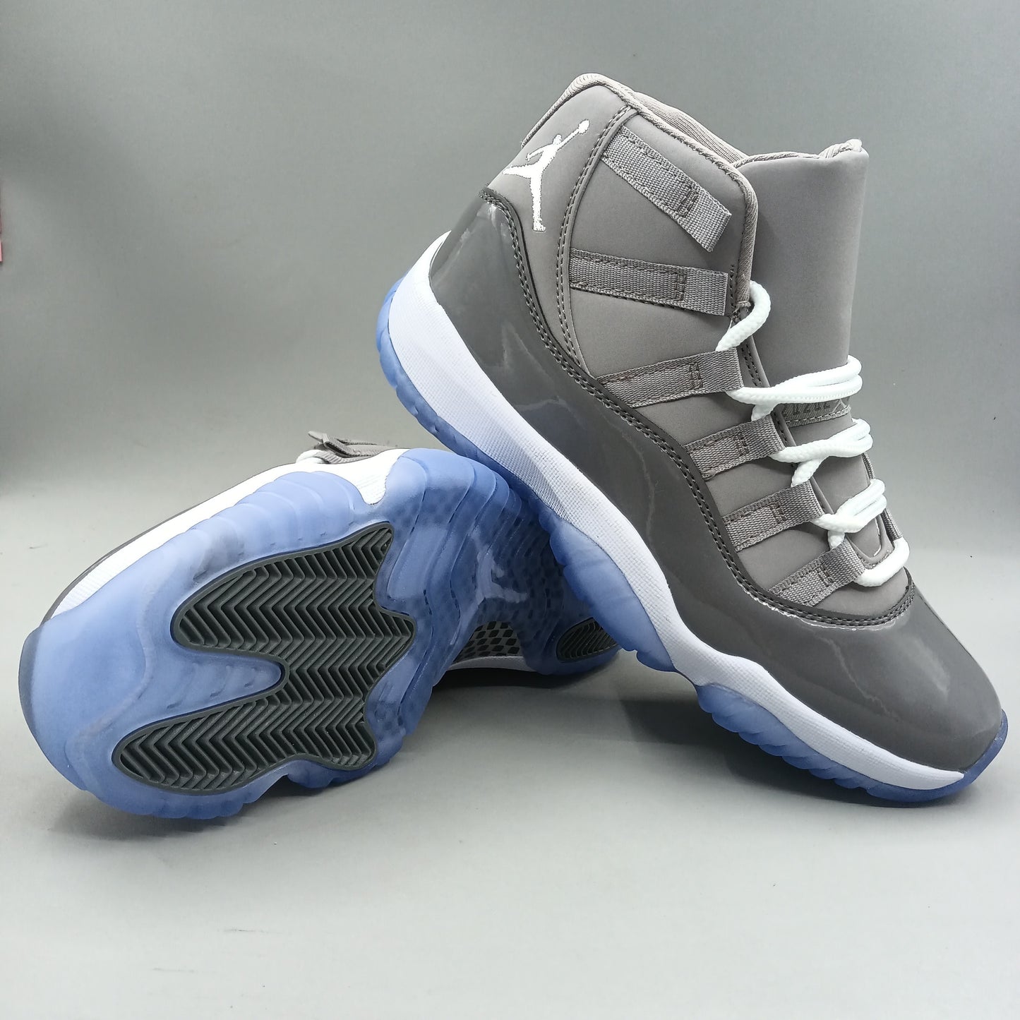 Air Jordan 11 Retro "Cool Grey"