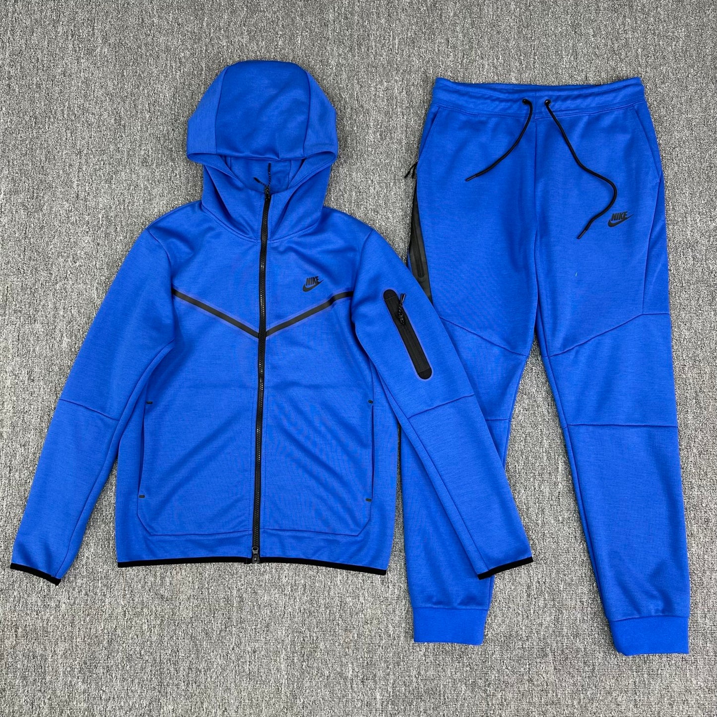 Nike Tech Fleece Komplet