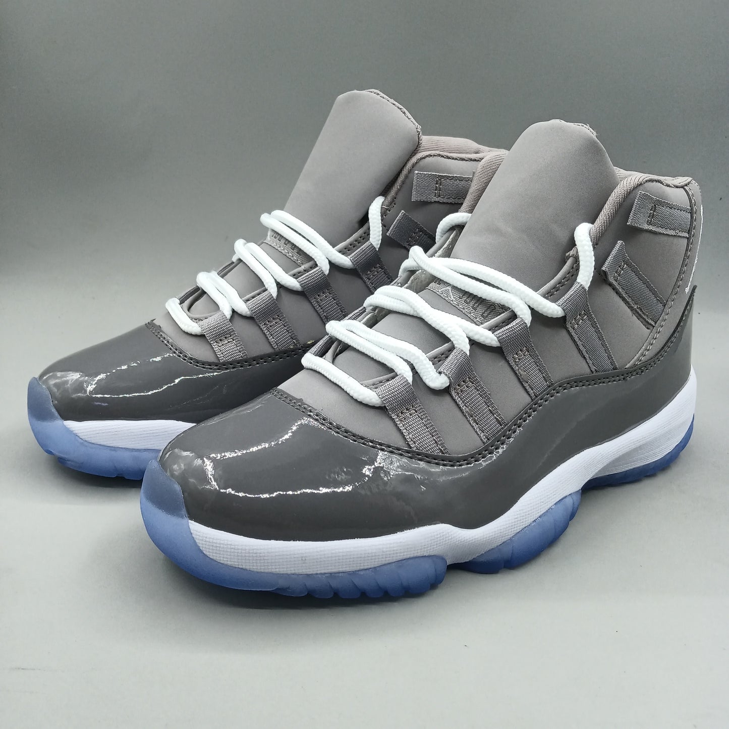 Air Jordan 11 Retro "Cool Grey"